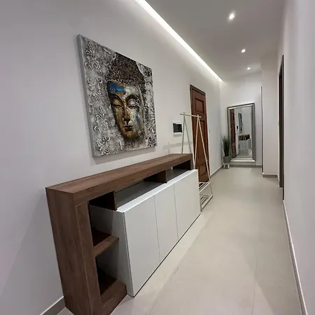 Apartment Acacia Avenue *