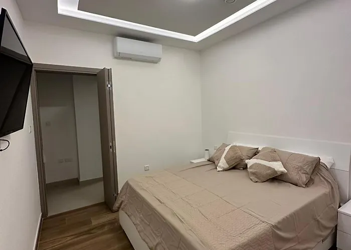 Acacia Avenue Is-Swieqi