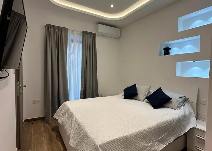 Acacia Avenue Is-Swieqi