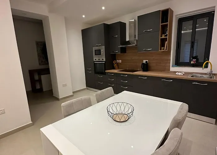 Acacia Avenue Apartament Is-Swieqi
